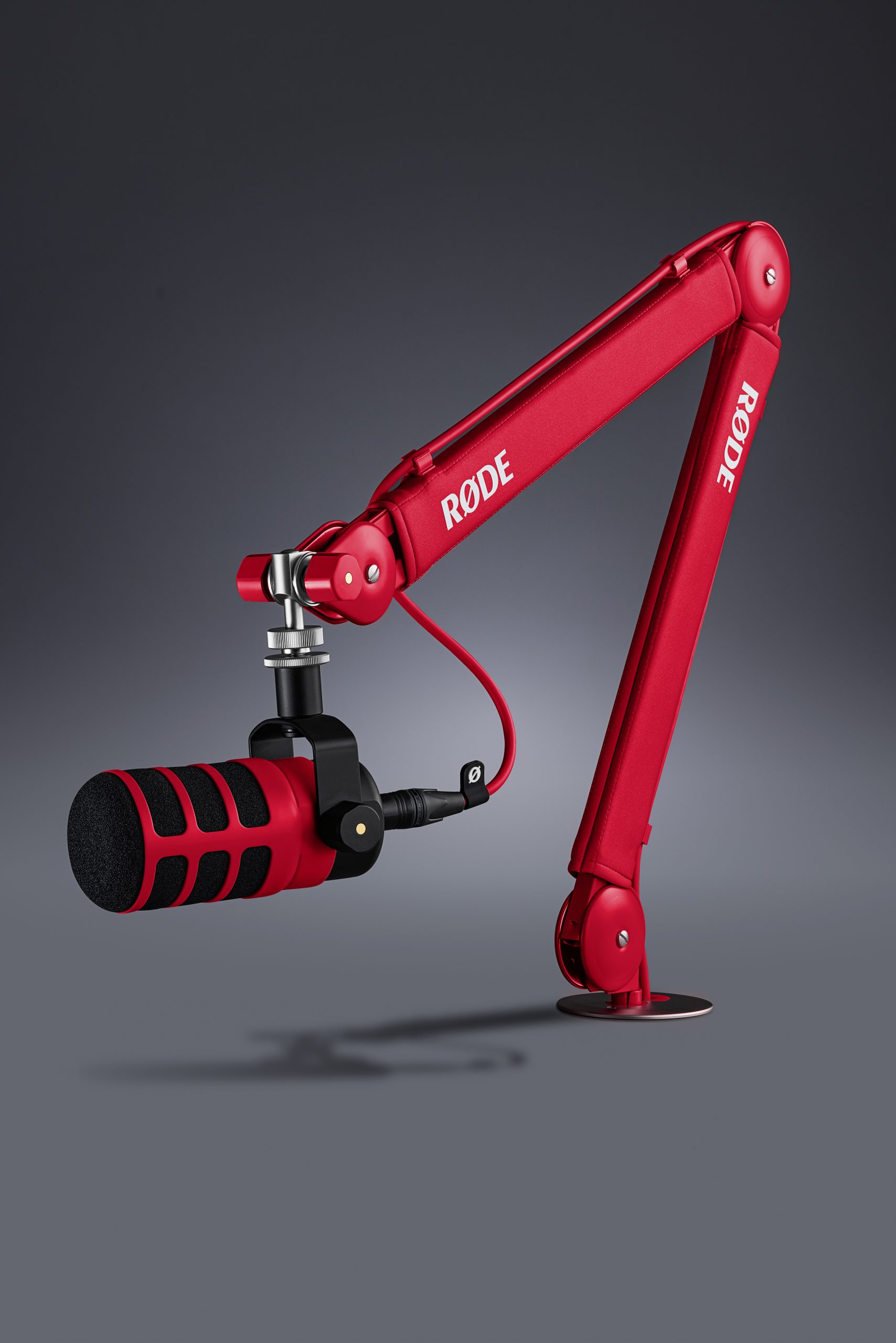 rode-psa1-plus-colours-red-on-grey-5464x8192-rgb